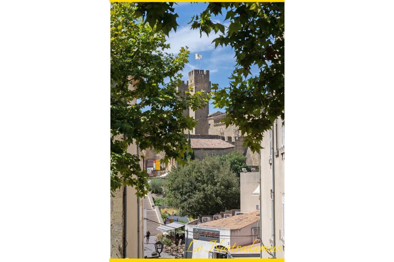 Le Nostradamus - Magnifique Appartement Cours Principal Plein Centre Avec Parking サロン＝ド＝プロヴァンス エクステリア 写真