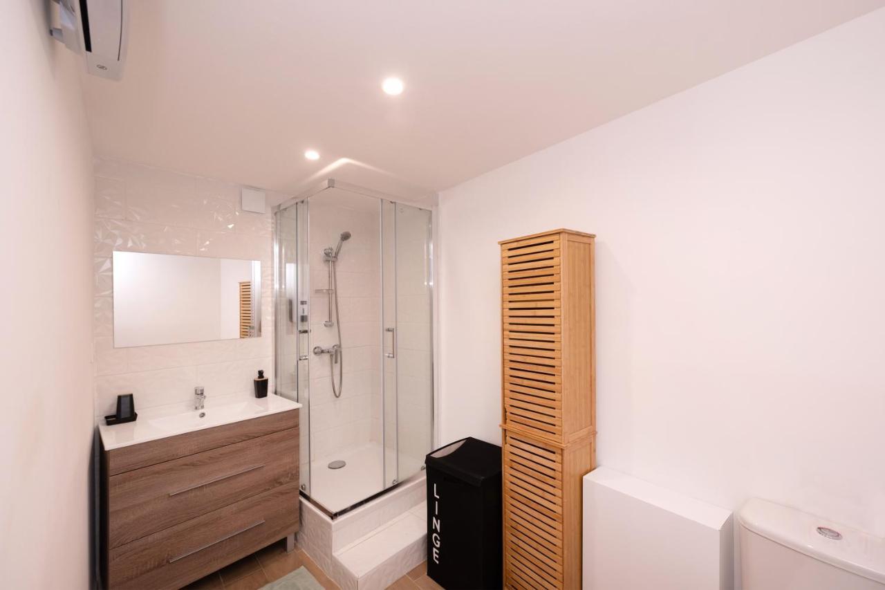 Le Nostradamus - Magnifique Appartement Cours Principal Plein Centre Avec Parking サロン＝ド＝プロヴァンス エクステリア 写真