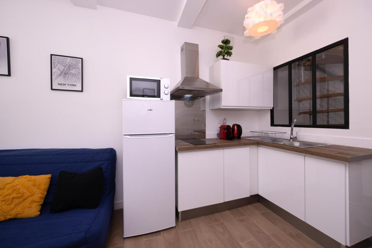 Le Nostradamus - Magnifique Appartement Cours Principal Plein Centre Avec Parking サロン＝ド＝プロヴァンス エクステリア 写真