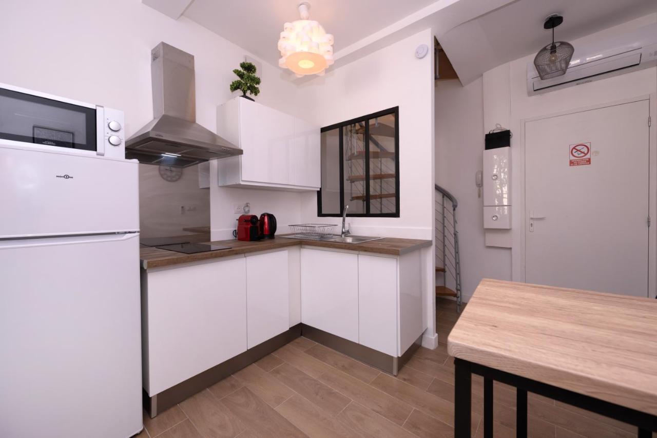 Le Nostradamus - Magnifique Appartement Cours Principal Plein Centre Avec Parking サロン＝ド＝プロヴァンス エクステリア 写真